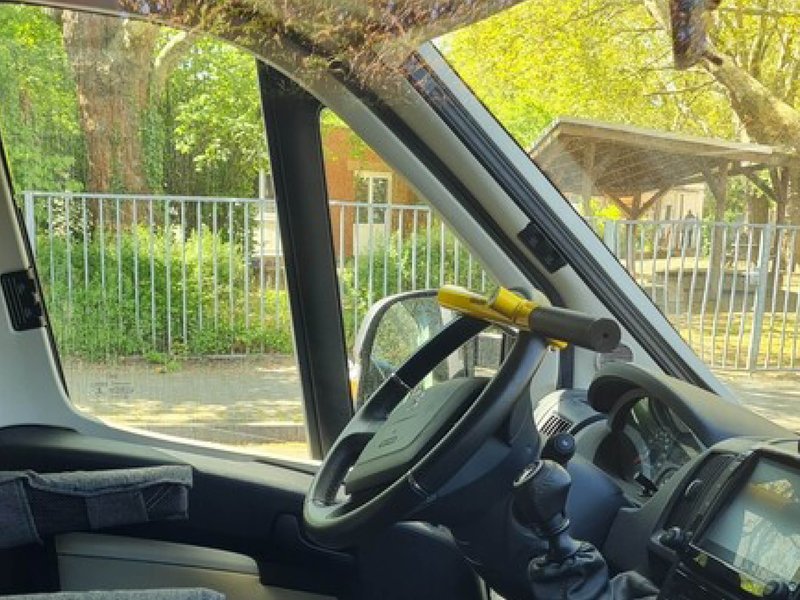 Bild einbruch-wohnmobil.jpg